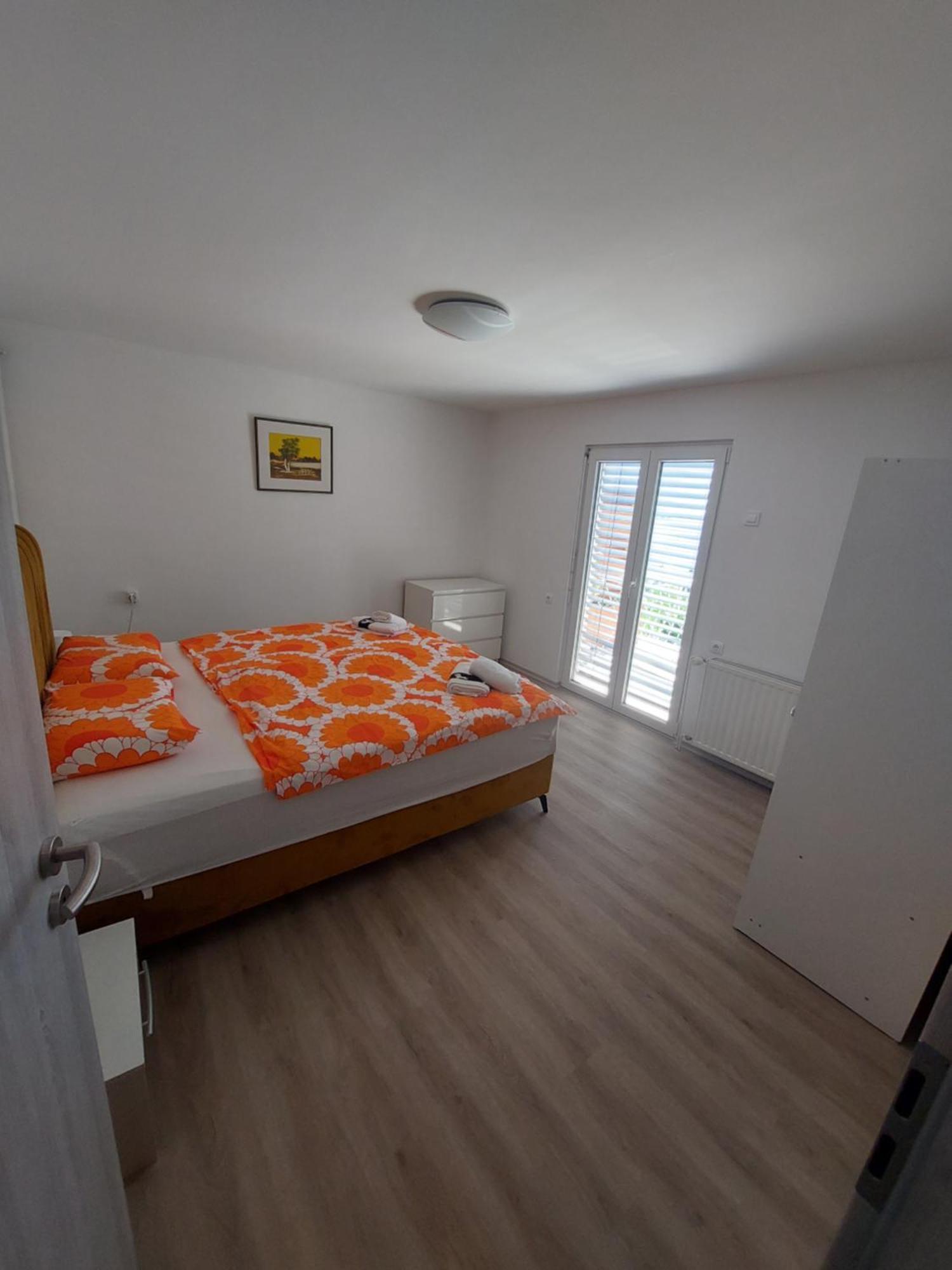 Apartma Ursa Portorož Buitenkant foto