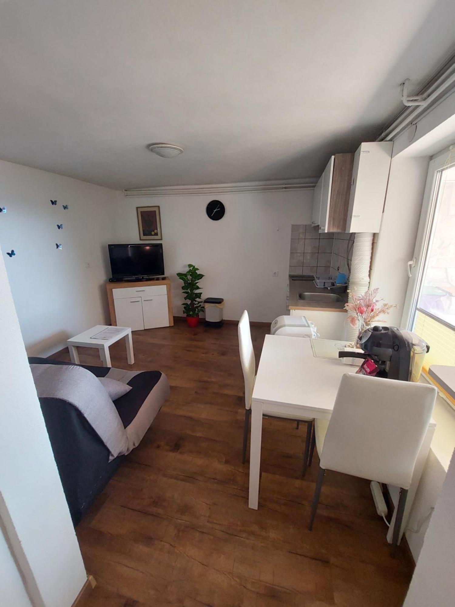Apartma Ursa Portorož Buitenkant foto