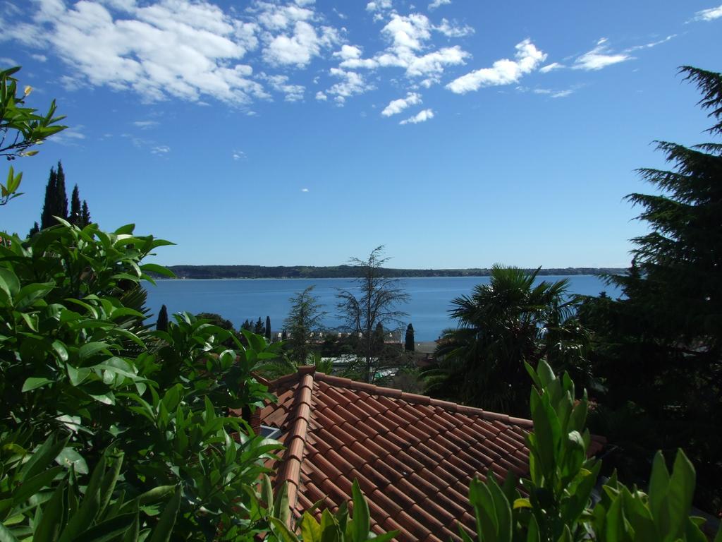 Apartma Ursa Portorož Buitenkant foto