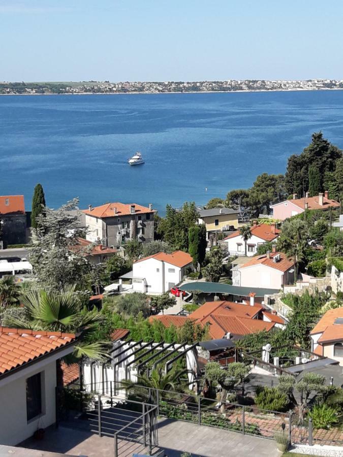 Apartma Ursa Portorož Buitenkant foto